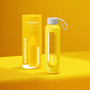 Szklana butelka na wodę...